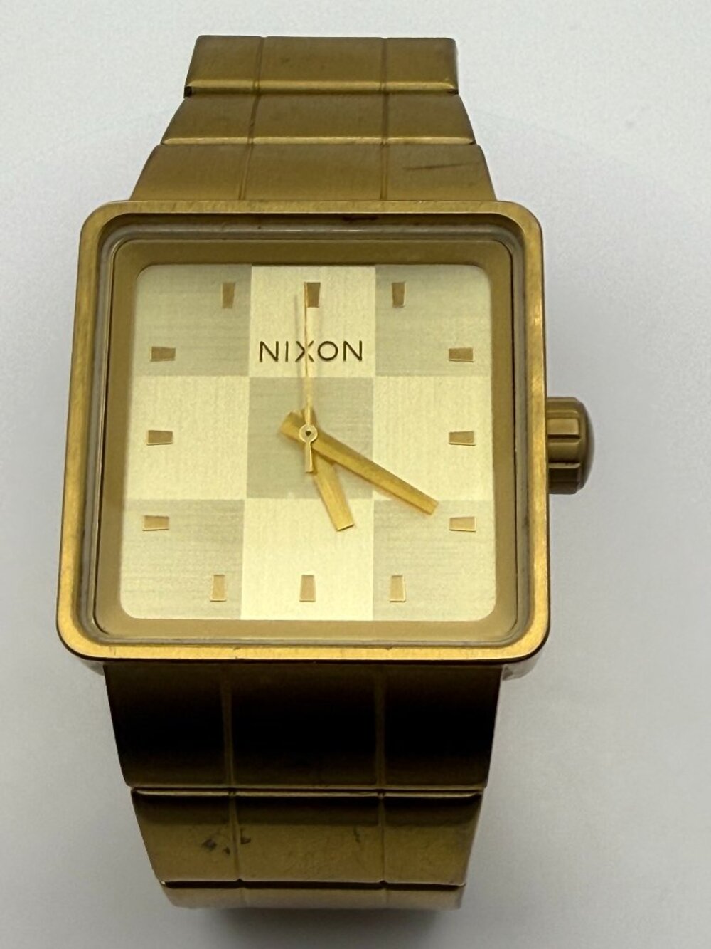 Nixon The Quatro A013 Gold Checkerboard Watch Full Throttle 100M Discontinued